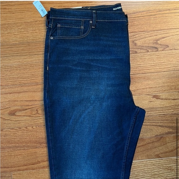 Old Navy Men Dark Wash Straight Leg Jeans - Picture 5 of 9